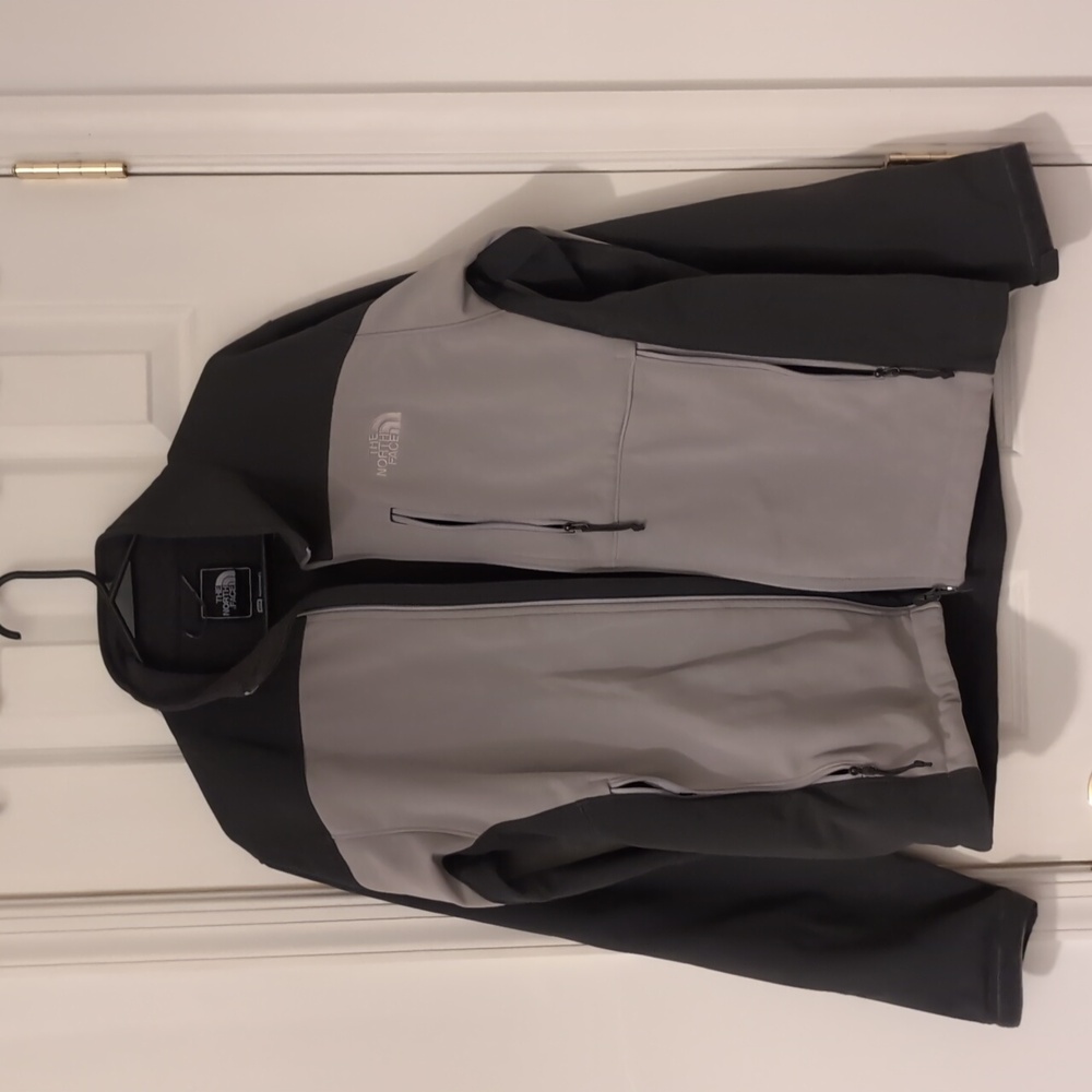 Men's North Face Jacket